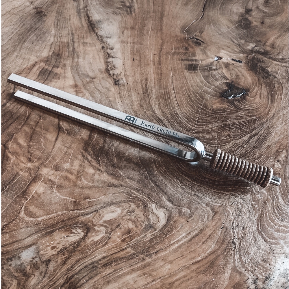 Meinl Sonic Energy Planetary Tuned Tuning Fork, Earth Year / Om